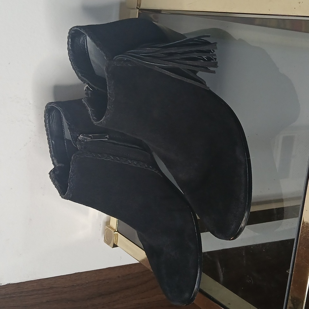 Sam edelman black tassle heeled booties size 8